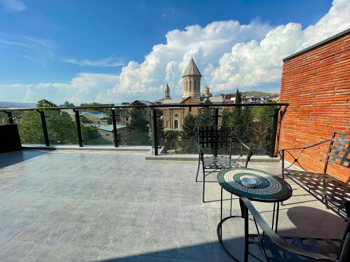 Bricks Hotel Tbilisi Esterno foto
